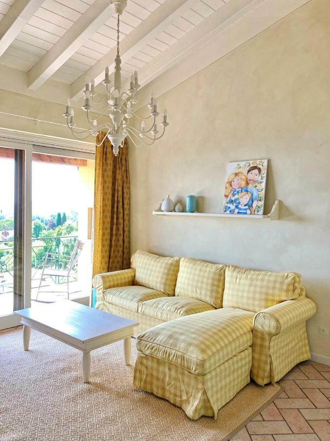 Alice'S Nest-Lake View House Padenghe sul Garda Dış mekan fotoğraf